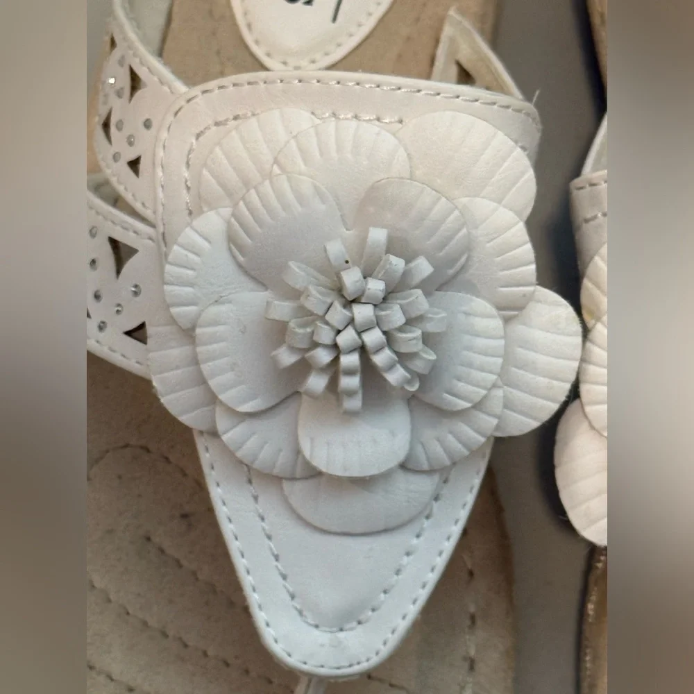 Women’s Cliff by White‎ Mountain Cynthia Sandals size 9M